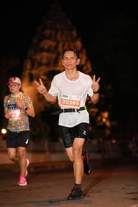 BIB: 20385
                            <button type="button" onclick="openModal(14410118)" class="btn btn-primary btn-sm float-right btn-popup" data-toggle="modal" data-target=".modal-high-quality">
                        <i class="fas fa-shopping-cart"></i> Add to Cart
                    </button>
                                            <button type="button" onclick="isThisMe(14410118, true)" class="btn btn-success btn-sm float-right btn-popup btn-isme hidden" data-toggle="tooltip" data-placement="bottom" title="นี่คือรูปของคุณใช่ไหม คลิกที่นี่เพื่อเอาเข้าอัลบั้ม">
                        <i class="fas fa-plus"></i> Add to album
                    </button>
                    <button type="button" onclick="isThisMe(14410118, false)" class="btn btn-warning btn-sm float-right btn-popup btn-isnotme hidden">
                        <i class="fas fa-ban"></i> Remove from album
                    </button>
